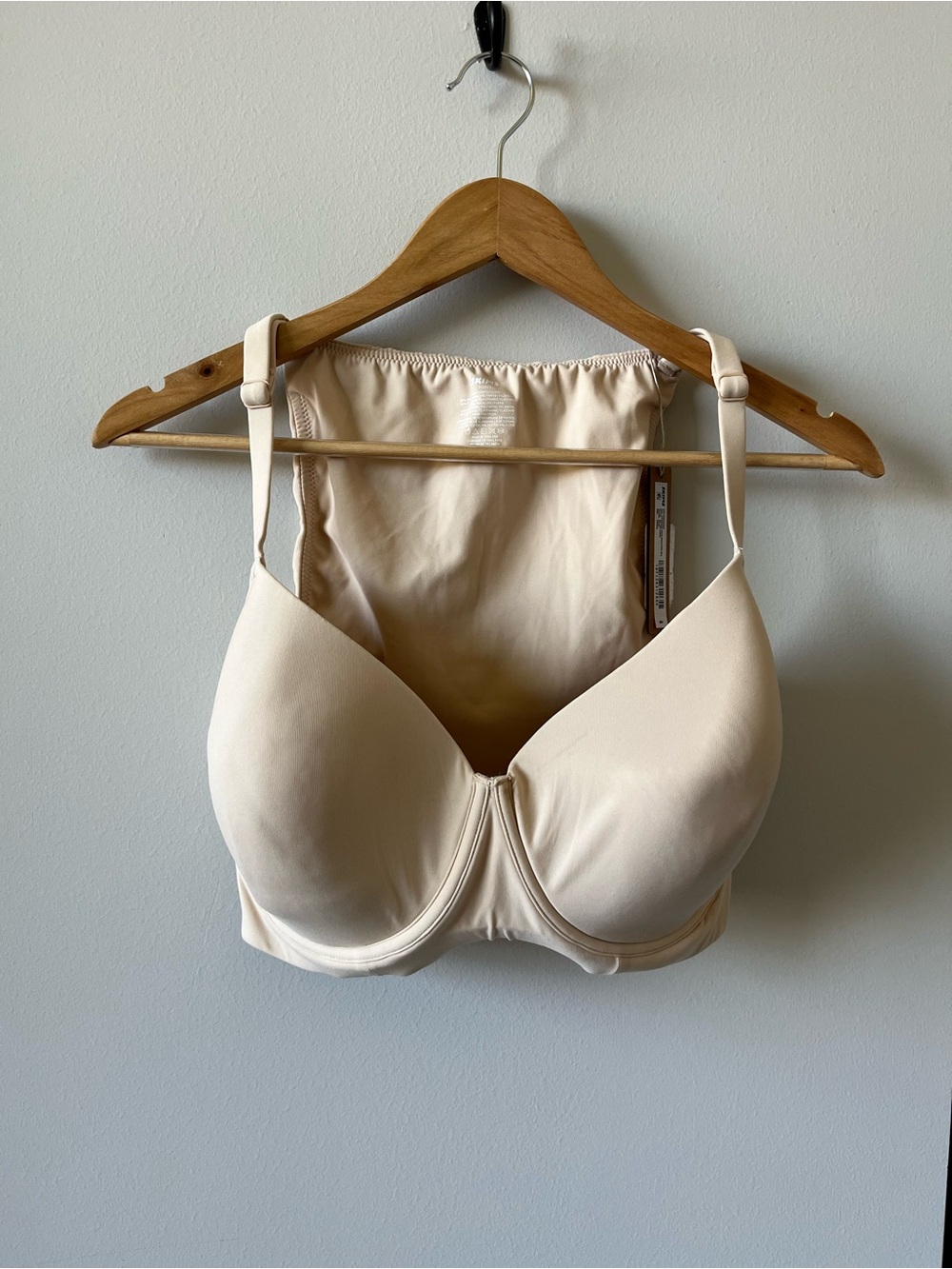 SKIMS Fits Everybody Full Coverage Back Smoother Bra 34DDDD NWT Sand Color